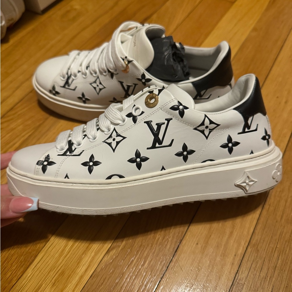Louis Vuitton sneakers